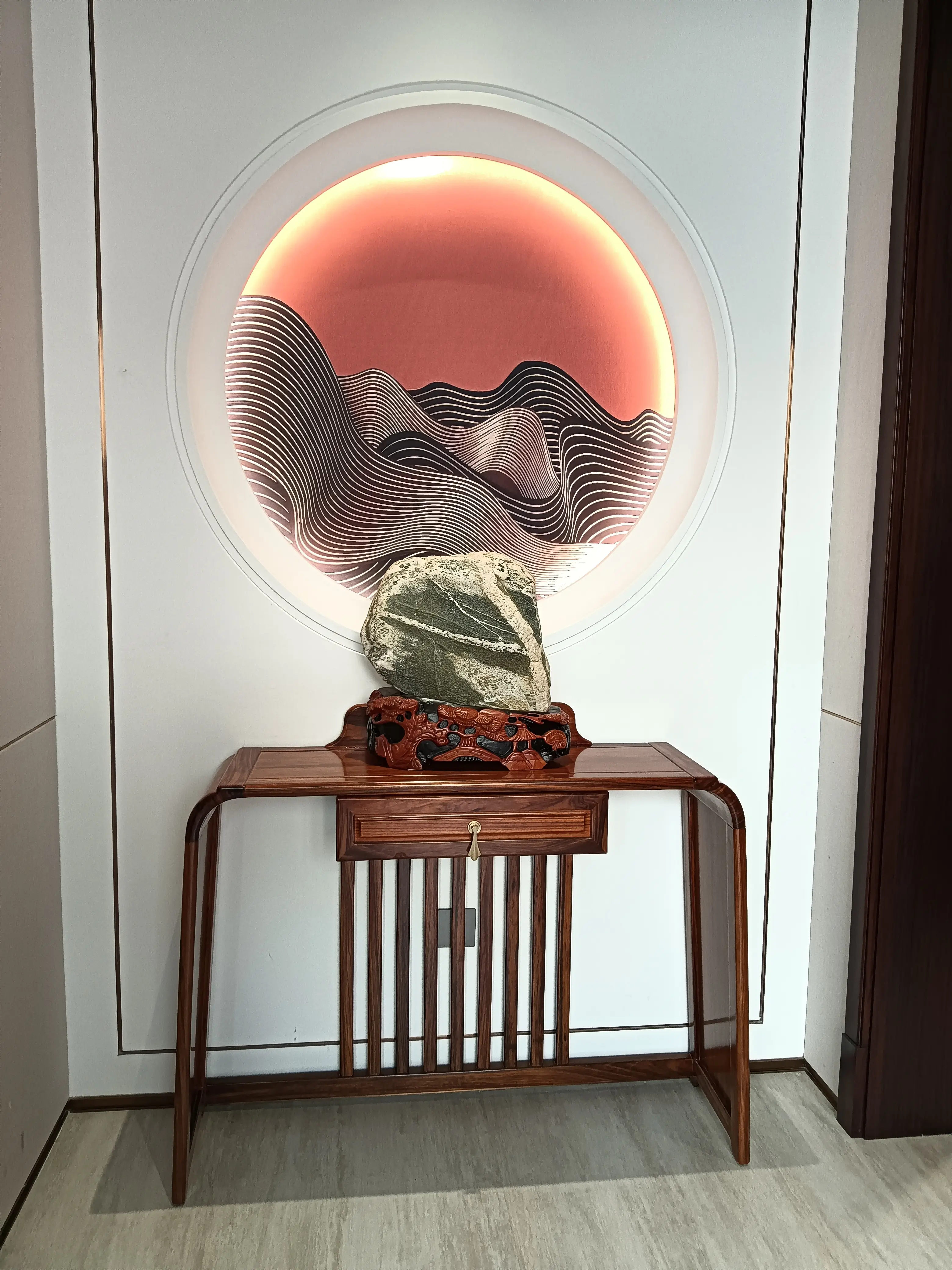 探尋排名靠前的環(huán)保家具定制工廠——青島新順家具