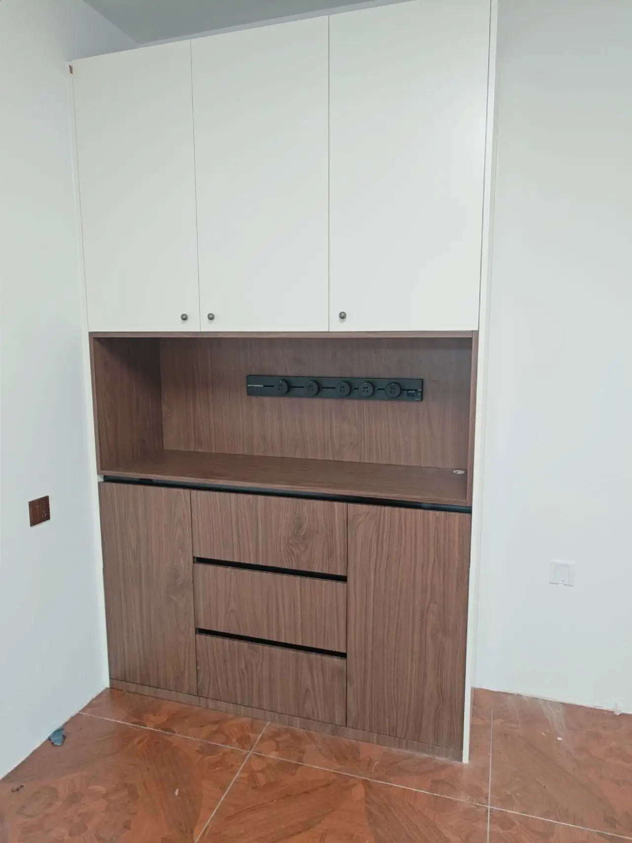 北京櫥柜定制哪家便宜？探秘北京恒春廚房設(shè)備有限公司