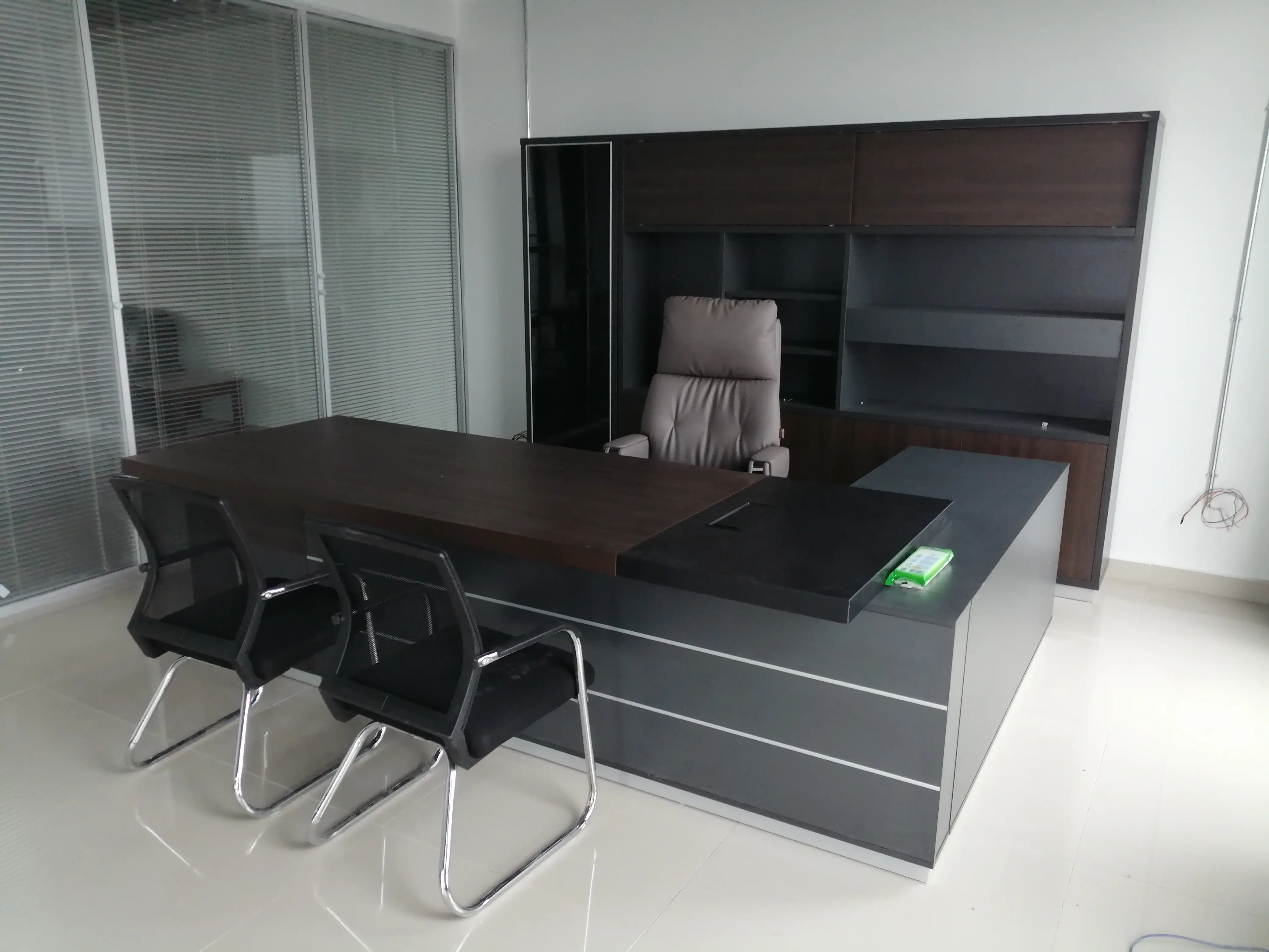 細聊辦公家具專業(yè)供應商如何選擇，實用指南